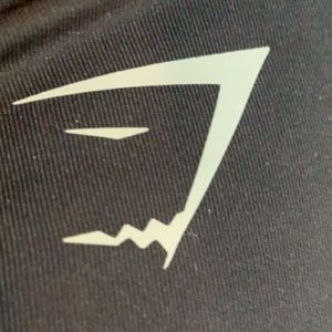 ISO: size medium gym shark DONT BUY